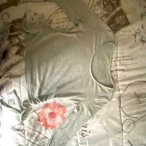 Long sleeve crop top